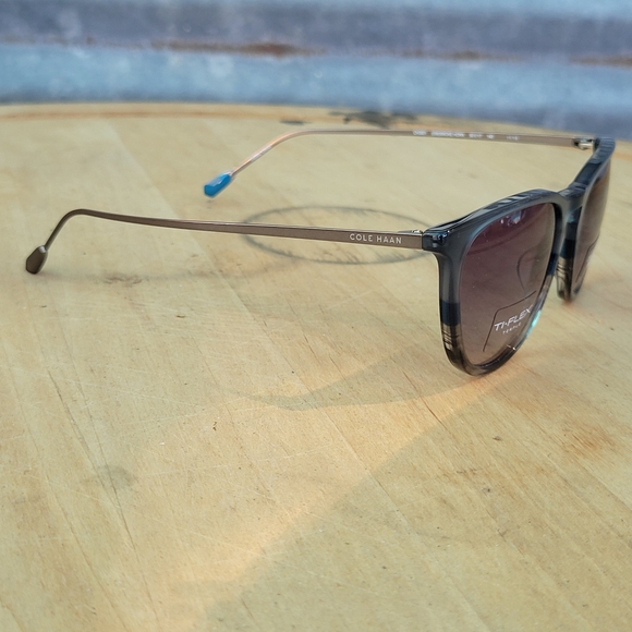 Cole Haan CH3001 036 Sunglasses - Picture 2 of 10